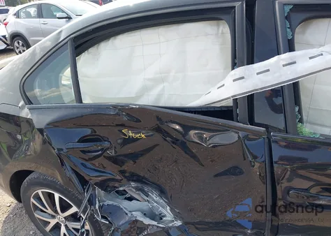 2018 Volkswagen Jetta 1.4T Se/1.4T Wolfsburg Edition from USA, damaged, VIN 3VWDB7AJ3JM256639